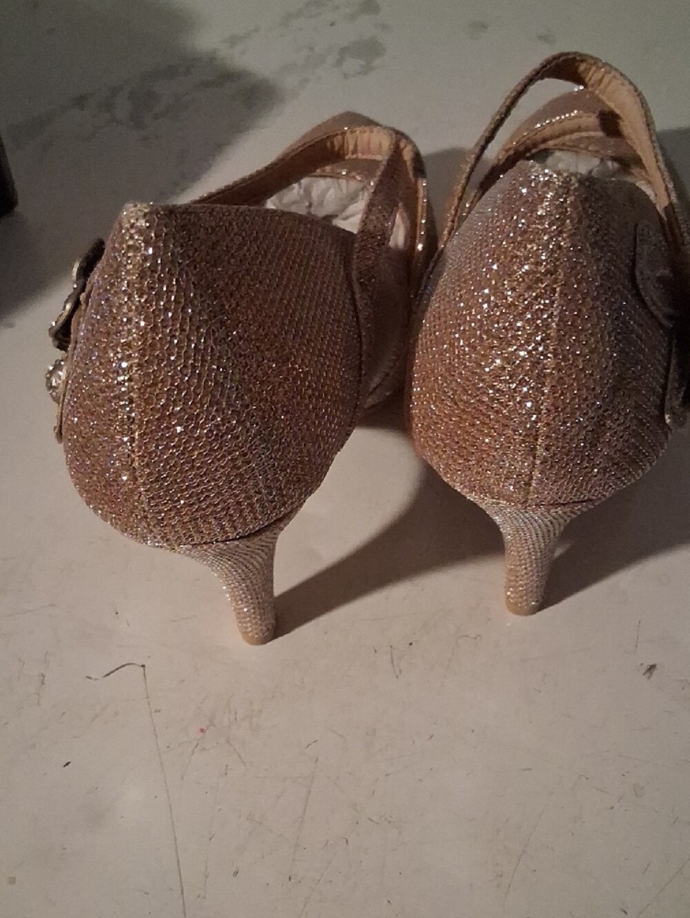 Mila Lady Rose Gold Glitter Cross Strap Mary Jane Heels NIB Size 11 - Picture 4 of 15